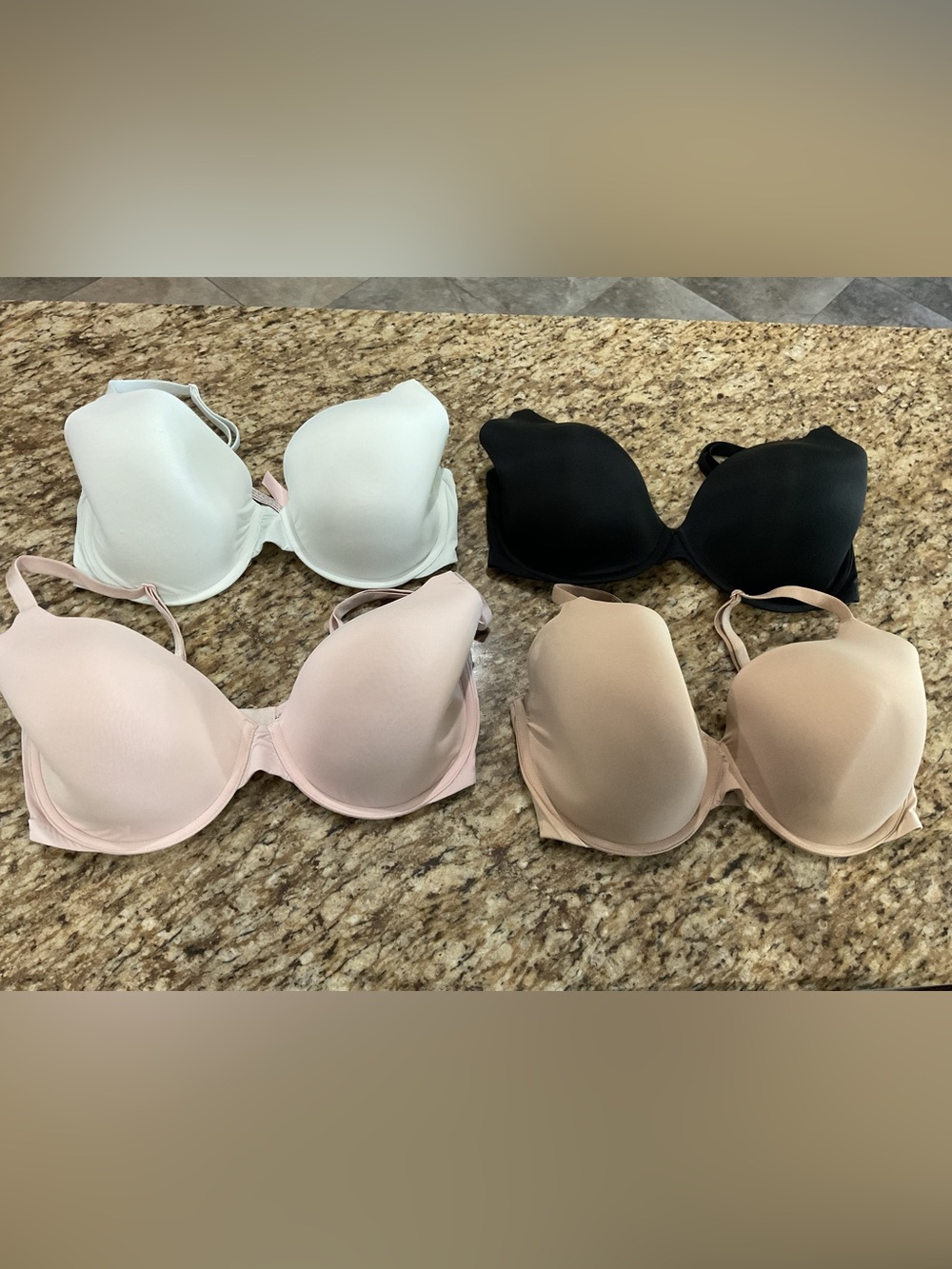 Victoria's Secret Everyday T-Shirt Bra Set — White, Black, Light Pink, Nude
